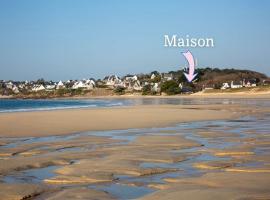 Maison à 20 mètre de la plage vue sur Mer, puhkemajutus sihtkohas Esquibien