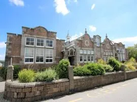 The Old English Rooms