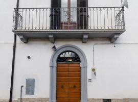 Casa Vacanze Gran Sasso, будинок для відпустки у місті Кастель-дель-Монте
