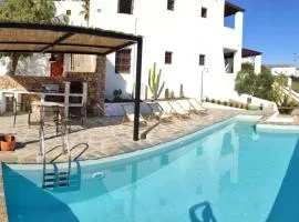 Casa Las Negras , piscina privada y vistas al mar.