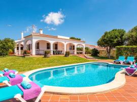 Villa Xaloc Blanes by Villa Plus, hotel in Cala Blanca