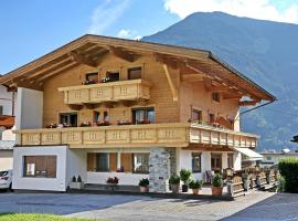 Haus Jochler, Hotel in Ried im Zillertal