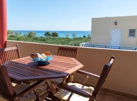 Coastal Charm-Getaway to Artichoke's Seaside Oasis, hotel in Xerokampos