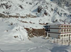 Hotel High Hills, hotel v destinaci Chakrata