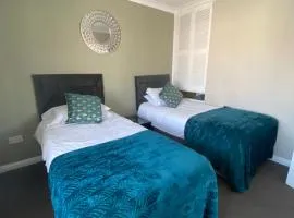 By Buildersbeds - Hill House 3 Bedrooms