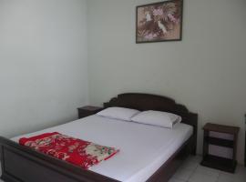 Hotel Garuda near Alun Alun Banjarnegara Mitra RedDoorz, hotell i Wonosobo