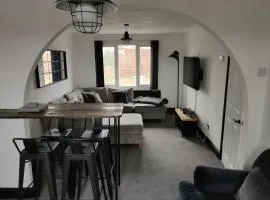 Riverside Park Penthouse Apartment In St Neots