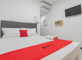 RedDoorz Syariah near Regol Park Bandung, hotel en Regol, Bandung