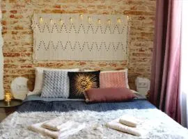 Dorosh-HOME квартира-студія в центрі Львова