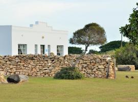 De Hoop Collection - Equipped Cottages, hotell i De Hoop Nature Reserve