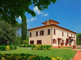 Villa Sant'Albino by Interhome, hotel povoľujúci pobyt s domácimi zvieratami v destinácii Sorrezzana