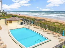 Ocean Shore Getaway #A6, hotel with parking in Ormond-by-the-Sea