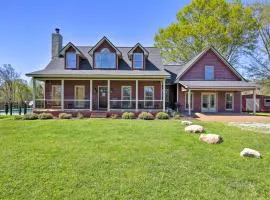 Private Pool and Deck Quiet Countryside Escape
