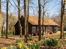 The Stables, Theberton, holiday home in Theberton