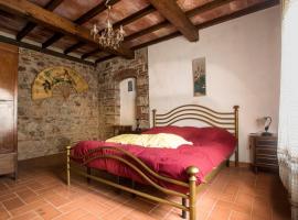 Rustic Tuscan style apartment، مكان عطلات للإيجار في ماسا ماريتيما