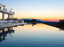 Villa Amnalys, hotel with pools in Amnátos