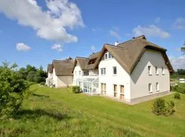 strandnah mit Balkon, gratis Nutzung vom AHOI Erlebnisbad und Sauna in Sellin - Strandhaus Mönchgut FeWo16