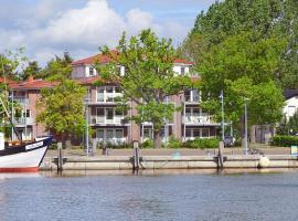 hafennahe Penthousewohnung mit Meerblick - Hafenresidenz Lauterbach FeWo 2-7, hotel with parking in Lauterbach