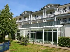 Ferienwohnung mit Balkon, gratis Nutzung vom AHOI Erlebnisbad und Sauna in Sellin - Haus Strandeck FeWo 20