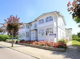 ruhige Lage im Ostseebad Göhren - Villa Möwe FeWo 03 mit Sauna und Schwimmbadnutzung im AHOI-Sellin