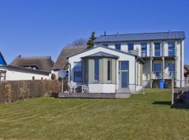 Ferienhaus Distelfink Ferienwohnung 02, Hotel in Groß Zicker