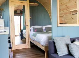 Air a’ Chroit Luxury Pods
