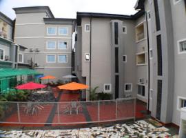 Room in Lodge - All Seasons Hotel-apartment, guest house in Owerri