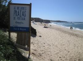 Almograve - Praias, self catering accommodation in Almograve