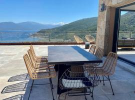 Somptueuse villa d’architecte avec vue mer, beach rental in Belvédère