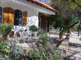 Aloha, hotel in Villa Carlos Paz