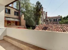 Venice traditional home with terrace