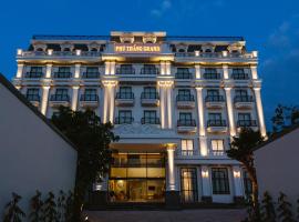 PHU THANG GRAND HOTEL, hotell sihtkohas Ðức Hòa