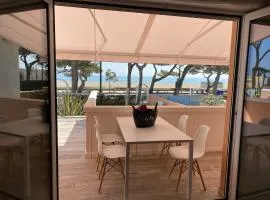 Appartamento fronte mare Villa Lory