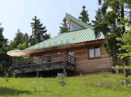 Les Loges du Jura 4 étoiles, ξενοδοχείο σε Prénovel