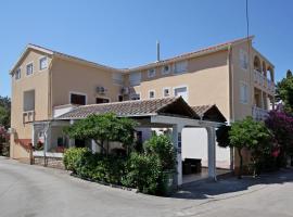 Apartments and Rooms Vesna Novalja, maison d'hôtes à Novalja