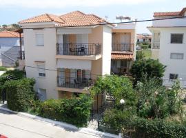 Efi Apartments (ΕΦΗ), pensiune din Mirina