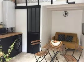 Studio Moderne