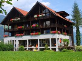 Apart-Garni Innerwiesn, spa hotel in Mayrhofen