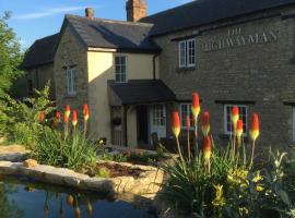 The Highwayman Hotel, hotel near London Oxford Airport - OXF, 