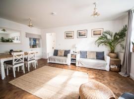 Flat 1 Teneriffe, hotel em Lyme Regis