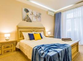 2к квартира на Басейній, ТРЦ Гуллівер, hotel near Klovska Metro Station, Kyiv