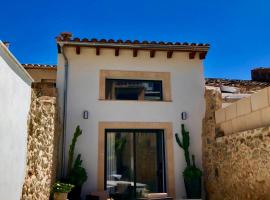 Design-Villa Romantica, cabana o cottage a Sant Joan