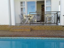 Come Home in Oudtshoorn Self-Catering Units, B&B di Oudtshoorn