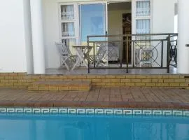 Come Home in Oudtshoorn Self-Catering Units