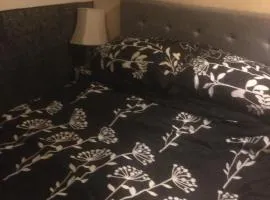 Woodland Views Central Heated Cabin