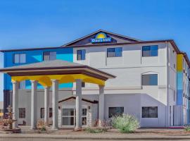 Days Inn by Wyndham Bernalillo, מלון בברנלילו