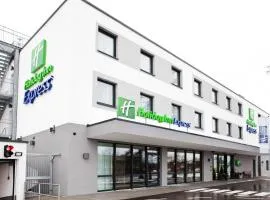 Holiday Inn Express Munich - Olympiapark by IHG