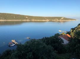 Apartmani Dragica, hotel con spa en Rab