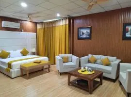 Royal Motel Executive