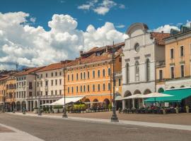 Casa per ferie Al Centro, hotel em Belluno